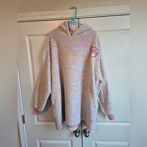 Squishmallows Axolotl Oversize Hoodie